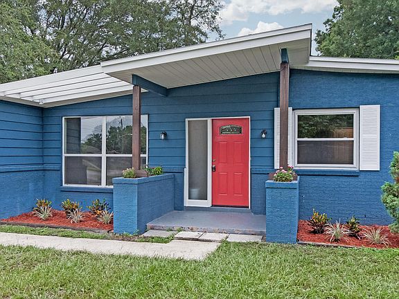 3rd image of 5720 Tarpon Ct