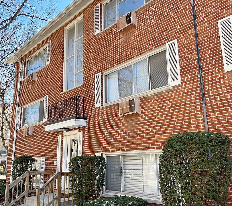 1st image of 1103 Washington Blvd #31E