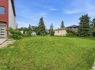 11440 71st Ave NW, Edmonton, AB T6G 0A7