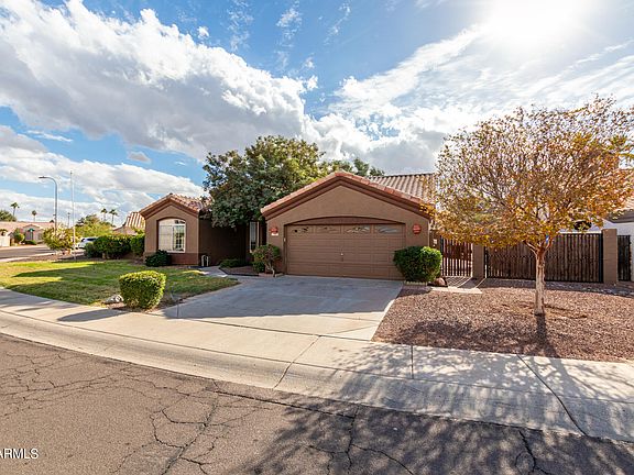 2nd image of 11429 W LAURELWOOD Lane