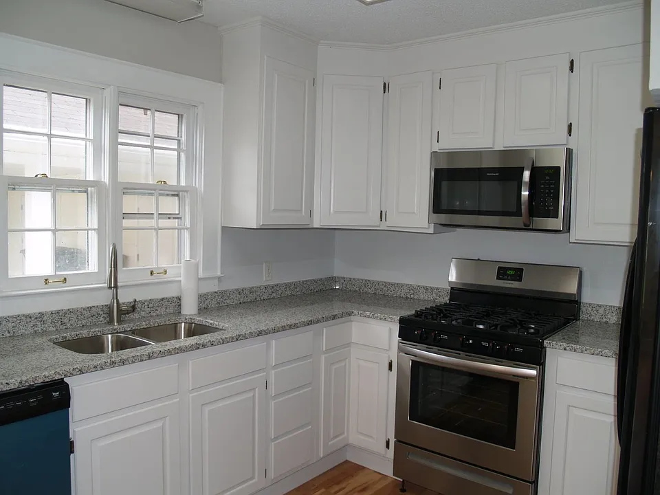 415 Millsaps Rd