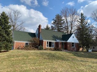 12645 Woodside Dr, Chesterland, OH 44026