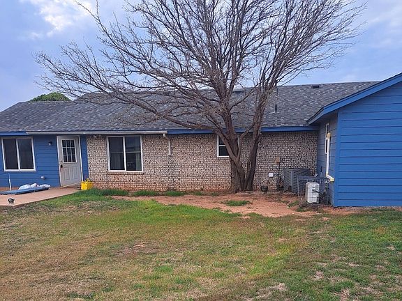 2nd image of 1405 Concord Ln