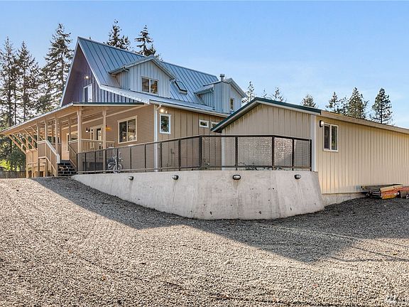 5th image of 16910 11th Avenue Ct E