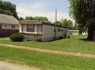 1105 W Adams St, Herrin, IL 62948