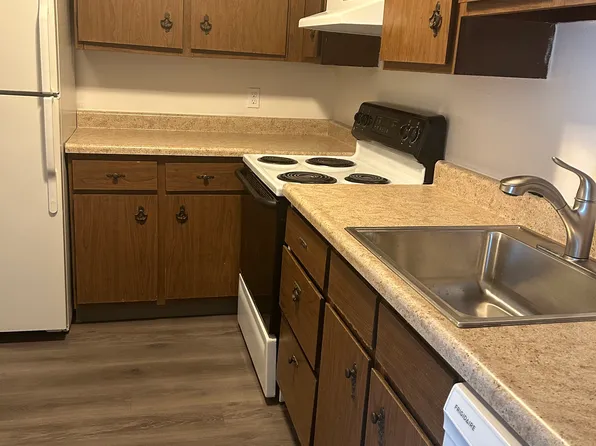 Colony Bay Apartments