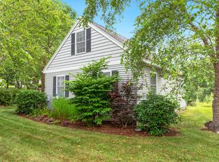272 Mills Rd #2, Kennebunkport, ME 04046