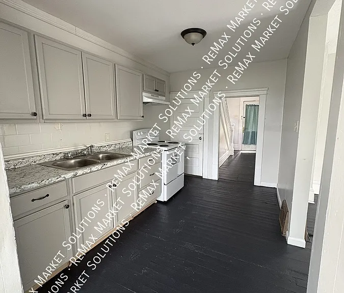 1200 Girard St — Photo 10