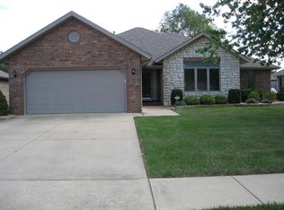 3628 S Swan Ave, Springfield, MO 65807