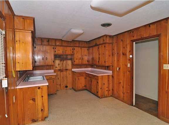 4th image of 106 Grey Oaks Dr