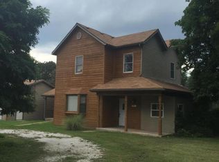 105 S Walnut St, Walnut Grove, MO 65770