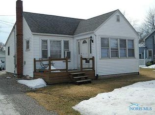 207 Hilton St, Defiance, OH 43512