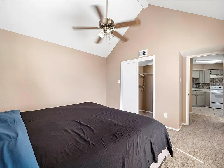 10630 Westbrae Pkwy #606 — Photo 9