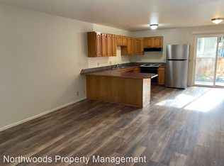 840 W 4th Aly APT 2, Eugene, OR 97402