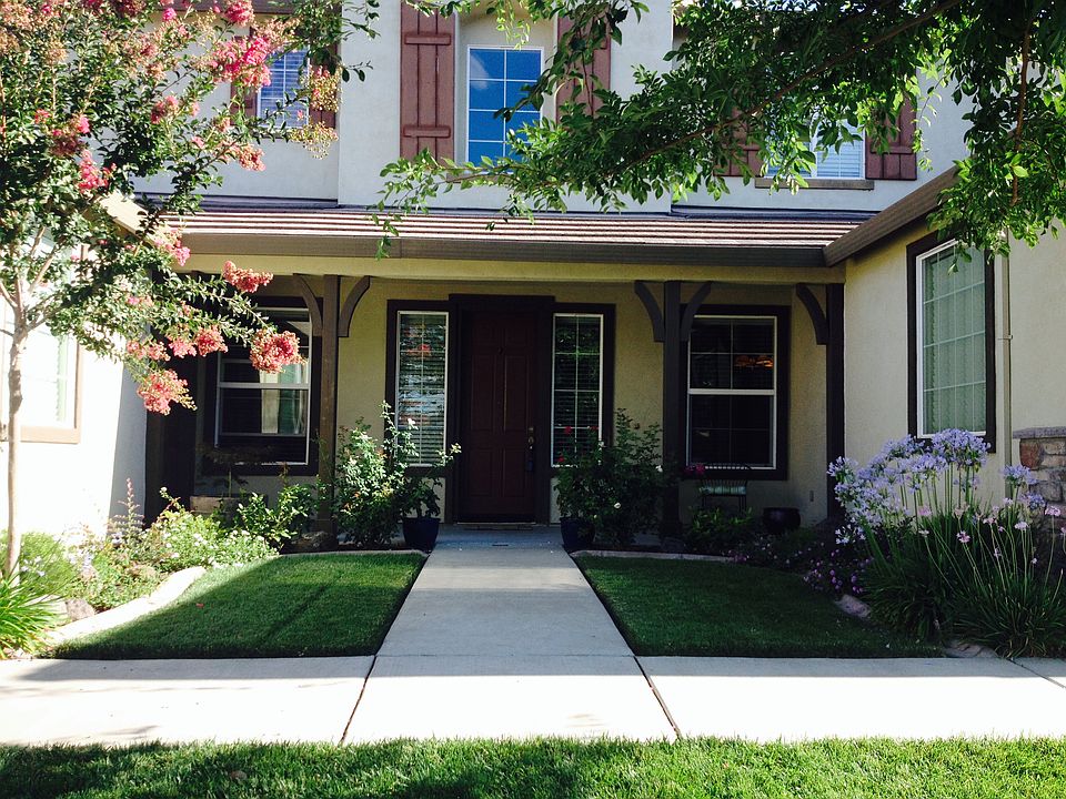 1st image of 2166 Mount Errigal Ln