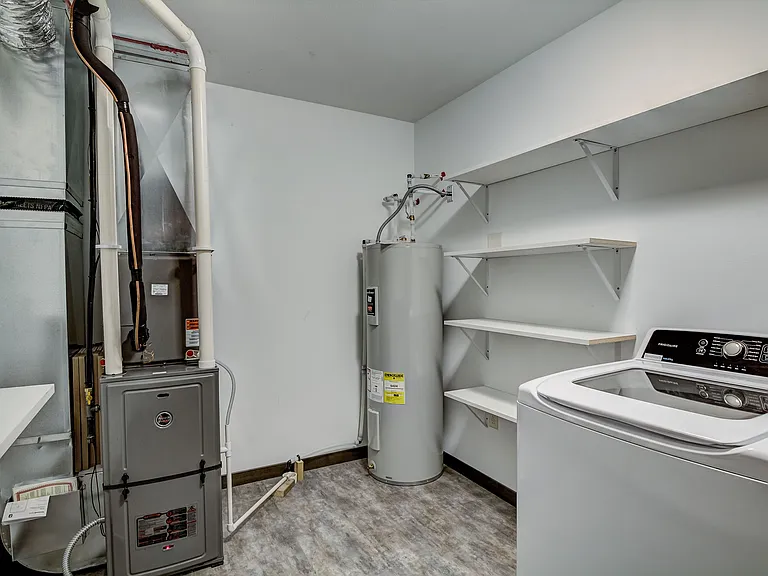 240 Cole Dr #206 — Photo 7