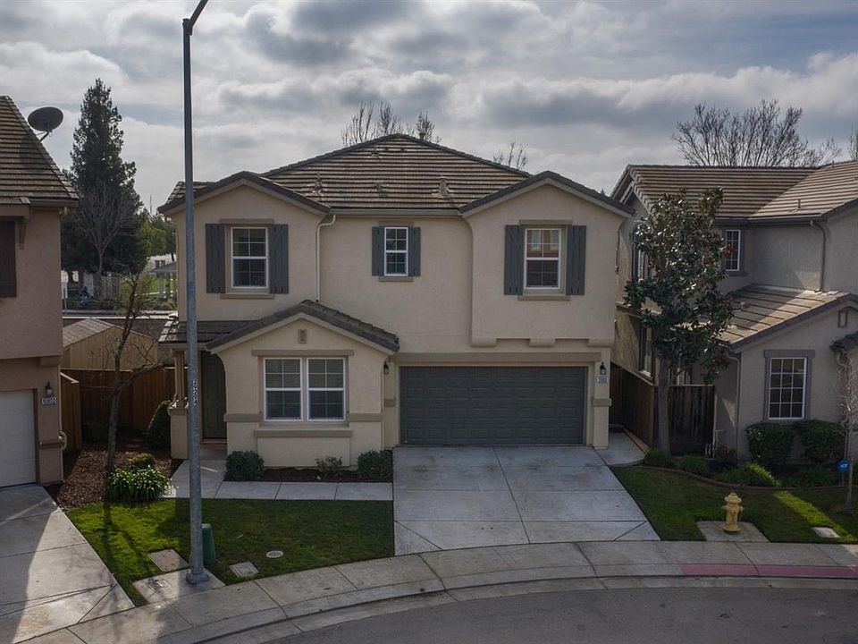 2nd image of 3002 Sweet Lilac Way