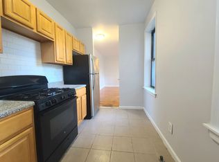 608 Salem Ave #B14, Elizabeth, NJ 07208