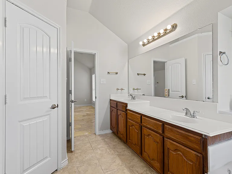 3509 Manor Dr — Photo 14