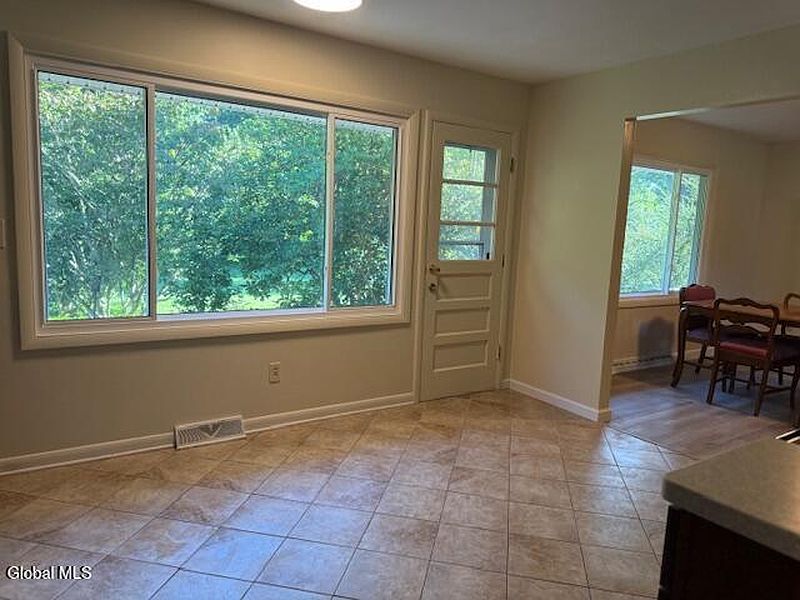 5th image of 112 Glenhill Drive