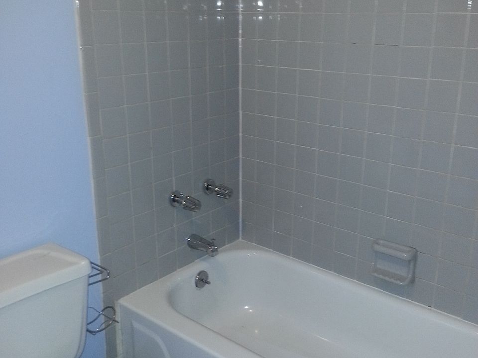 1st image of 5812 S King Dr #1
