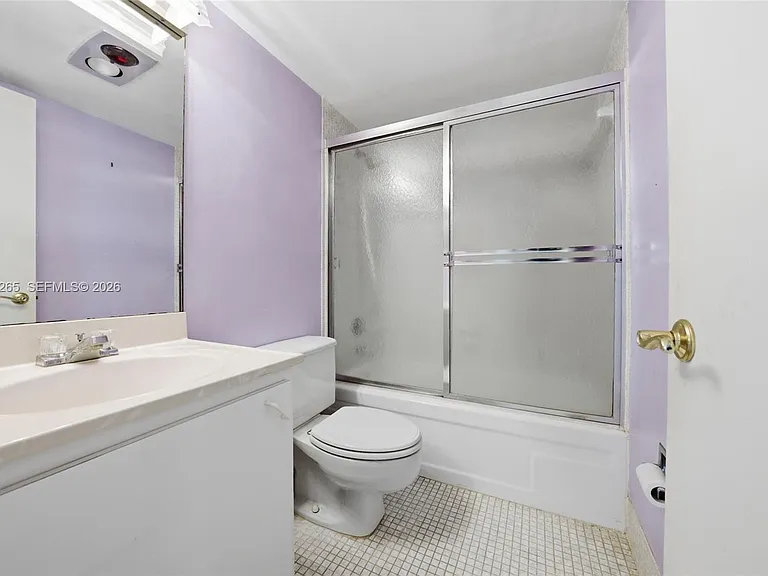 6010 S Falls Circle Dr #323 — Photo 21
