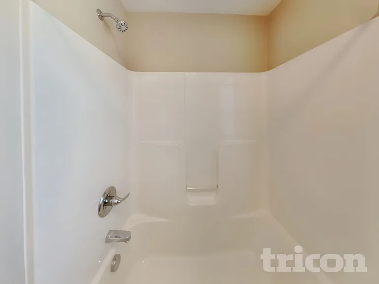 1080 Paddock Park Cir — Photo 11