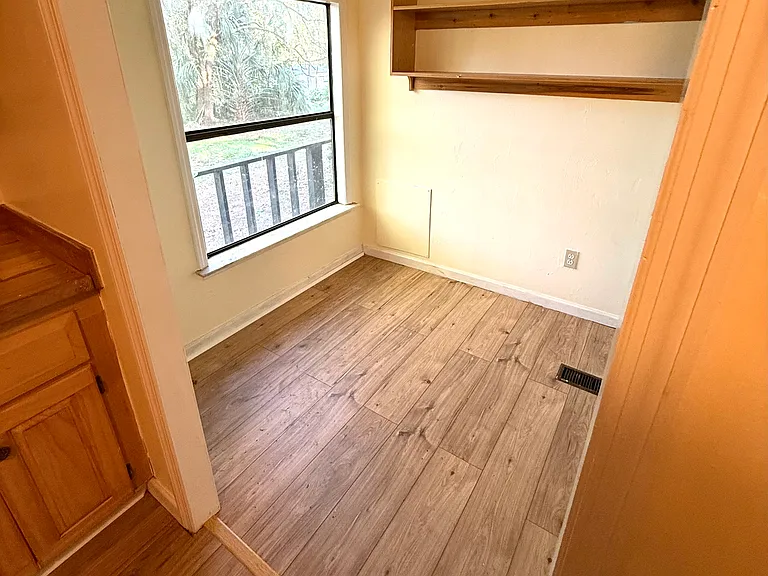 174 Shore Side Trl — Photo 3