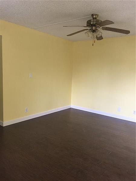 1st image of 757 SE 1st Way #757