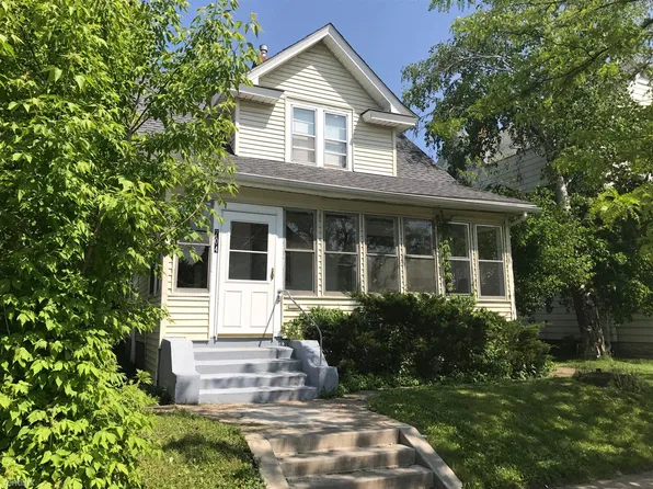704 Western Ave N, Saint Paul, MN 55103