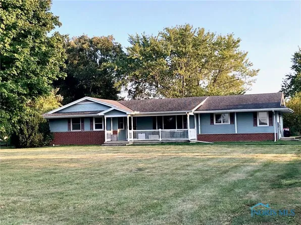 21490 W Holts East Rd, Genoa, OH 43430