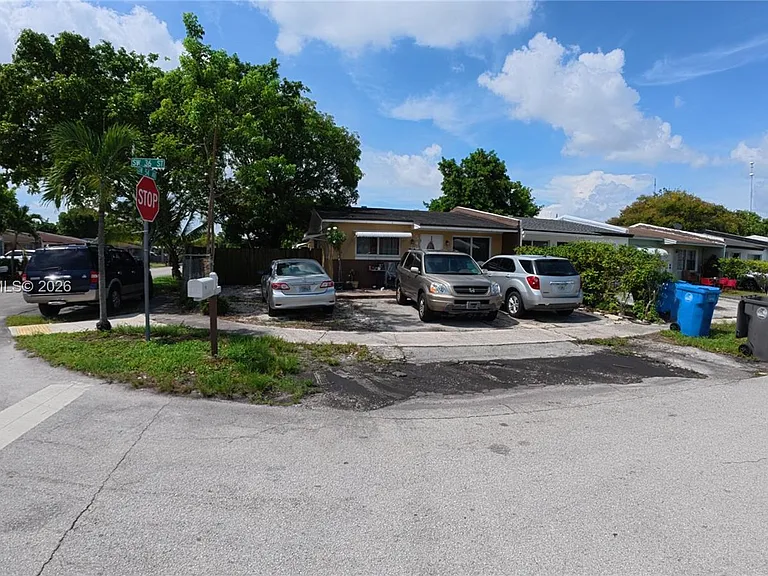 5400 SW 36th St #1 — Photo 29
