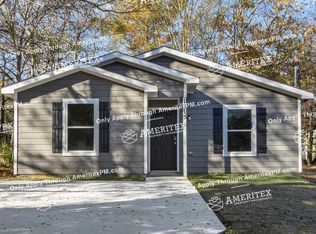 1315 N 9th St, Longview, TX 75601