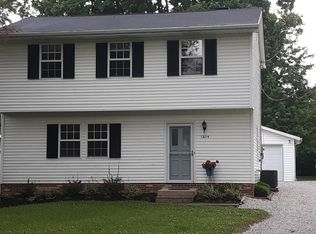 1214 East Blvd, Aurora, OH 44202