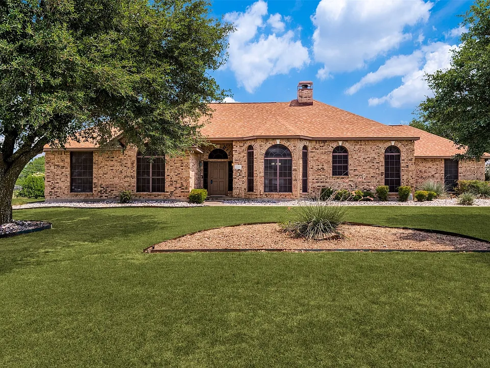 1249 Chandler Cir