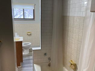 861 W Wilbeth Rd, Akron, OH 44314
