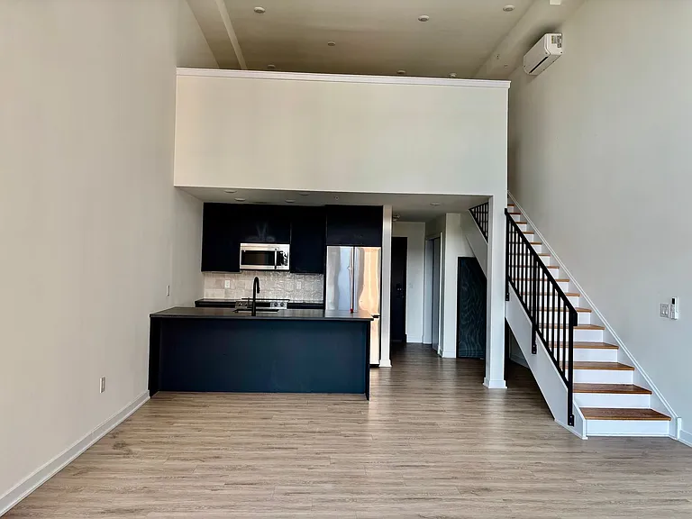 Freedom Lofts — Photo 11