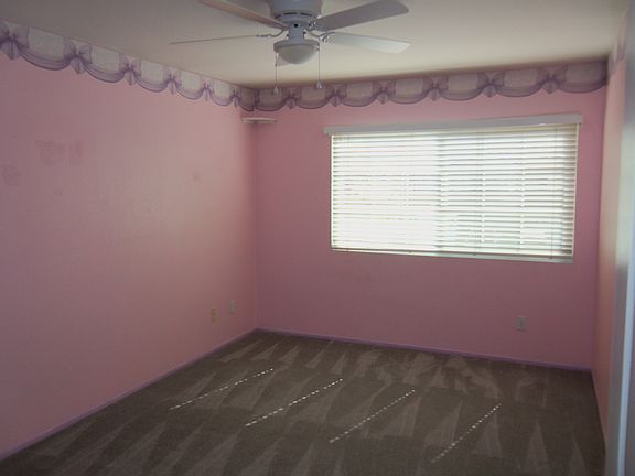 5th image of 963 Trovita Dr