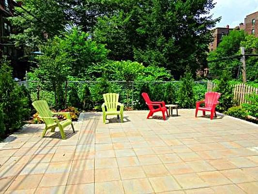 Rented by Anna Pinto Realty | media 14