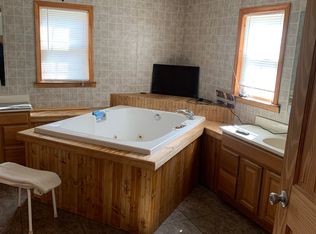 1480 Melvin Hill Rd, Campobello, SC 29322