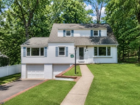 18 Mountainside Dr, Wayne Twp., NJ 07470