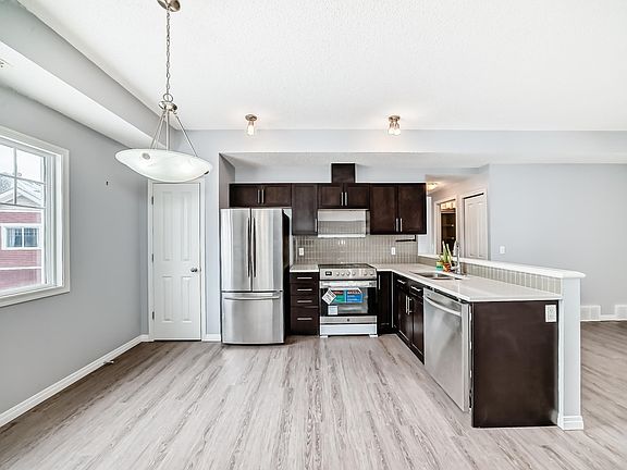 5th image of 460 Hemingway Rd NW #47