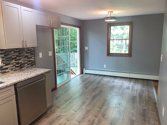 4th image of 84 Catherine St