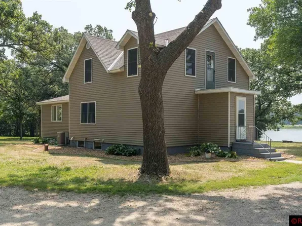 21226 489th Ave, Lake Crystal, MN 56055