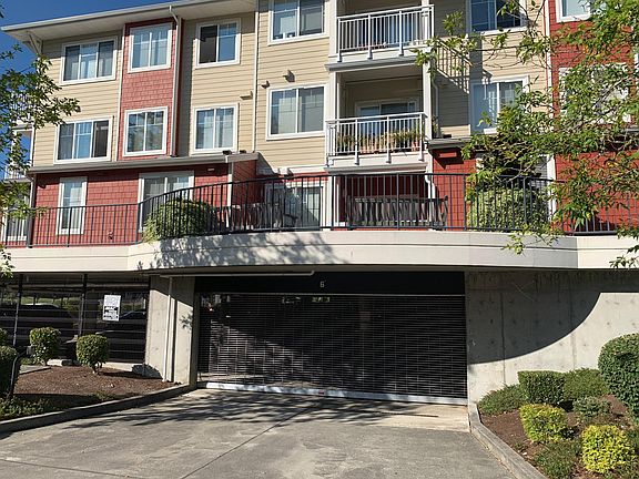 2nd image of 517 225th Ln NE APT E203