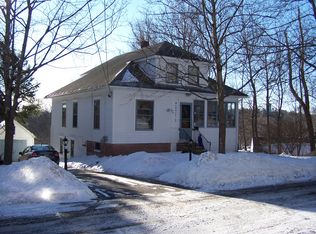 10 Chapel St, Freeport, ME 04032