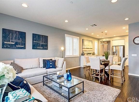3rd image of 5593 Palm Dr Unit 107