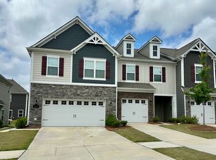 8116 Ramsburg Dr, Charlotte, NC 28269