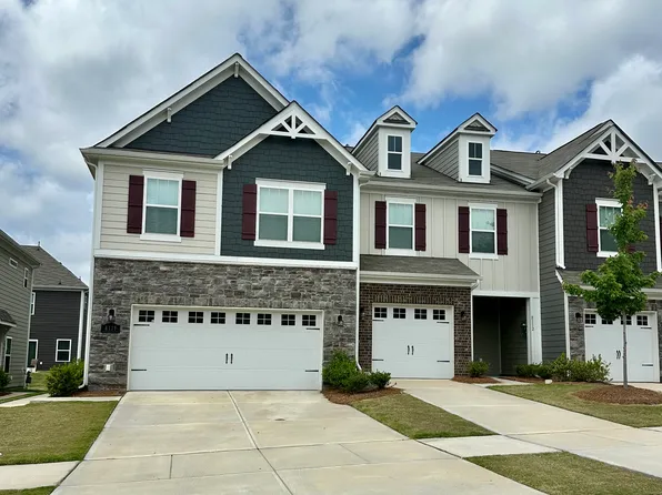 8116 Ramsburg Dr, Charlotte, NC 28269