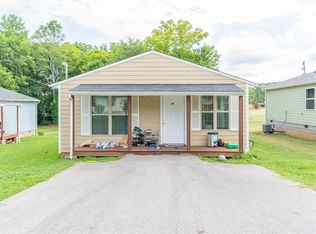 906 Boatlanding Rd, Bowling Green, KY 42101